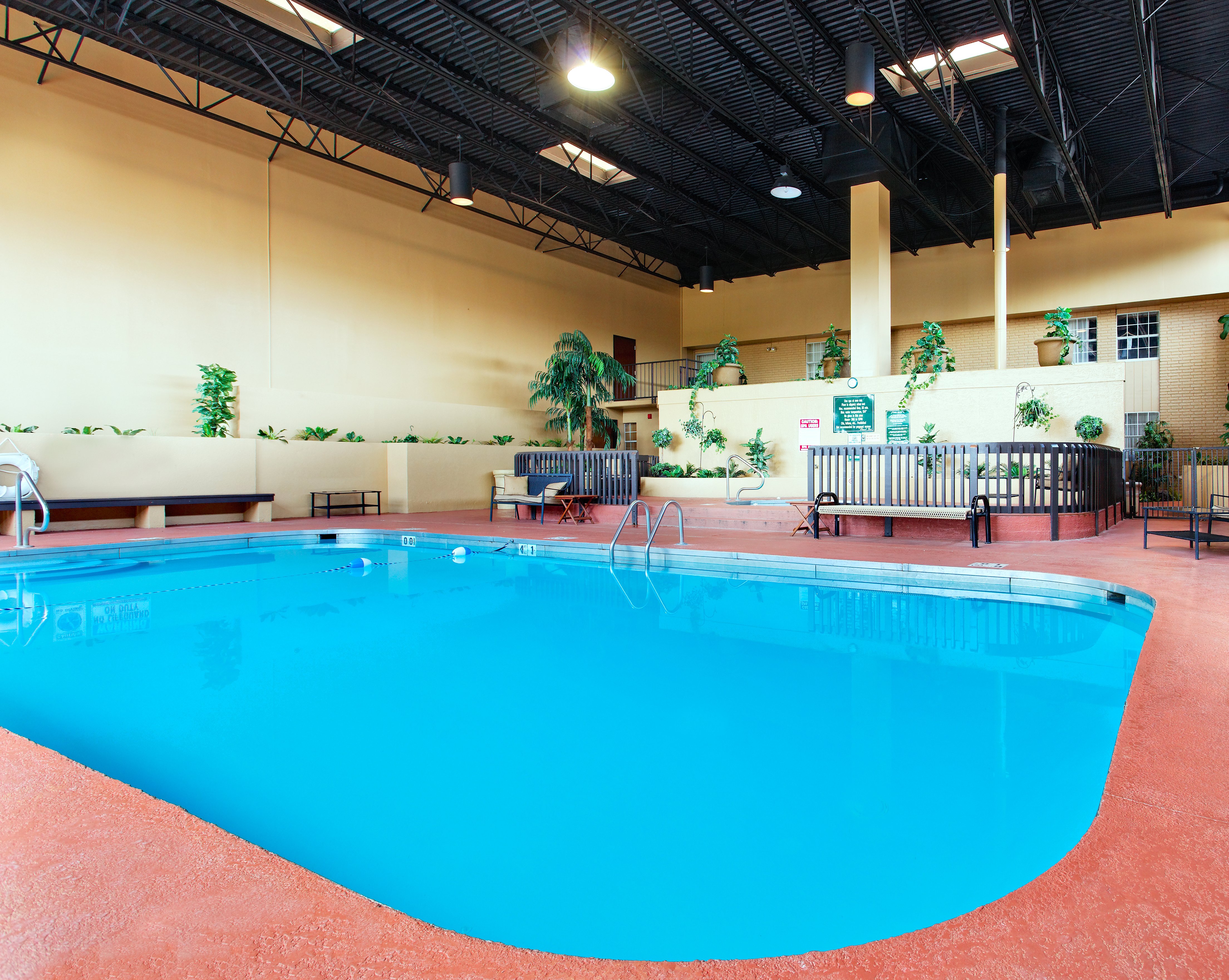 Holiday Inn Blytheville 23/49