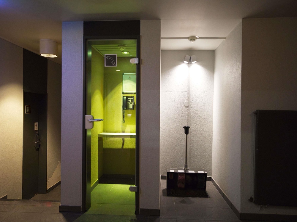 Ibis Hotel Koln Centrum 36/68