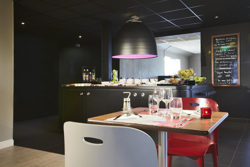 Kyriad Caen Nord Herouville Saint Clair 29/44