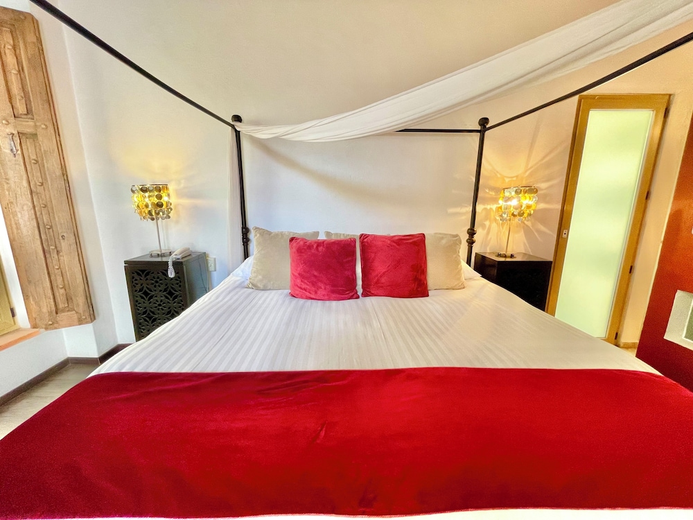 El Sueno Hotel And Spa 20/77