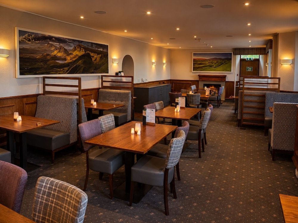 Uig Lodge Hotel 43/59