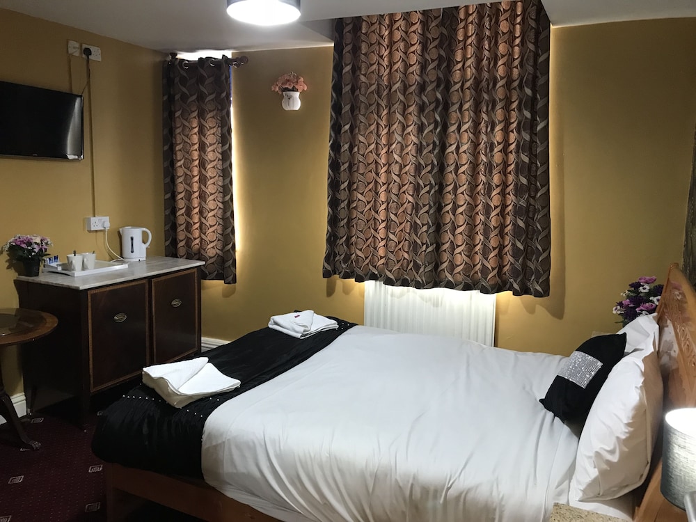 Pacific Inn London Heathrow (ex. Essex Inn Hotel) 18/34