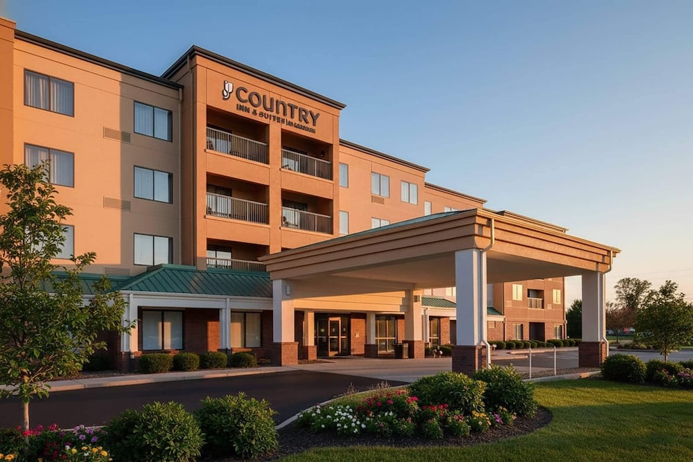 Country Inn & Suites by Radisson, Brown Deer - Milwaukee North in MILWAUKEE - WI