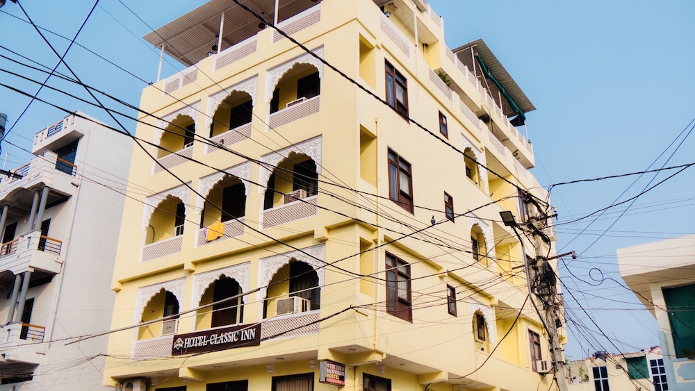 HOTEL CLASSIC INN 3/62