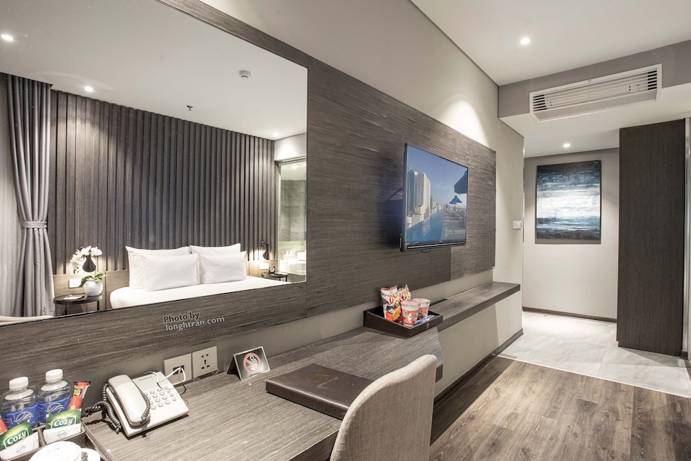 Grand Ocean Luxury Boutique 33/74