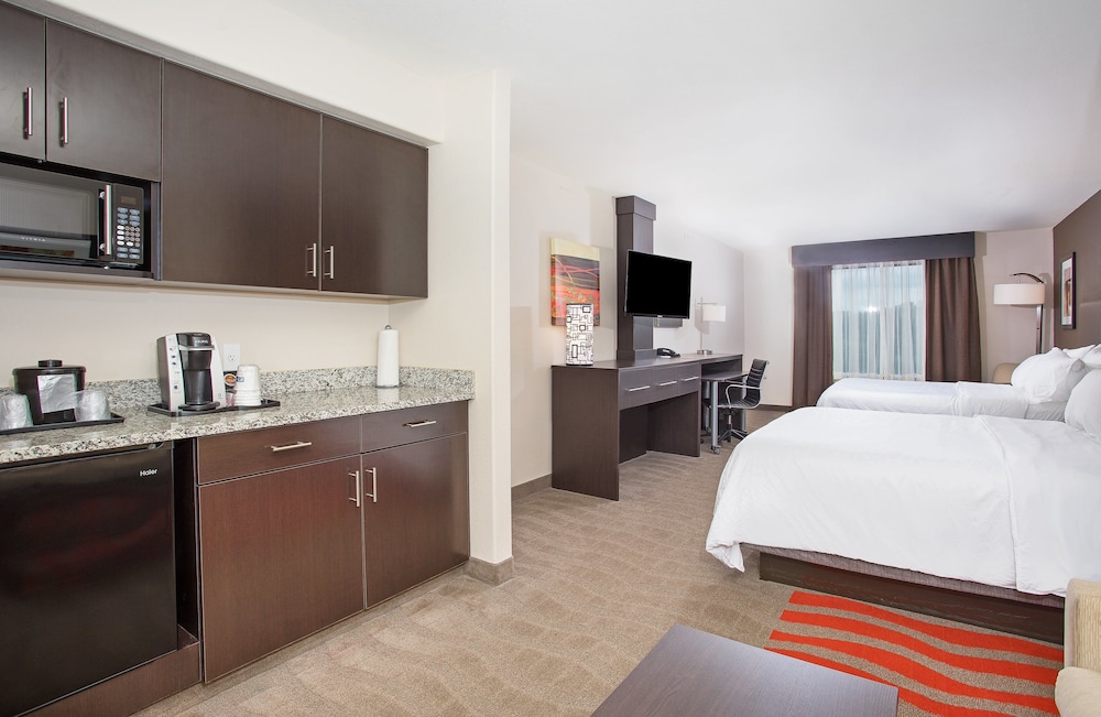 Holiday Inn Express Suites Glasgow 21/45