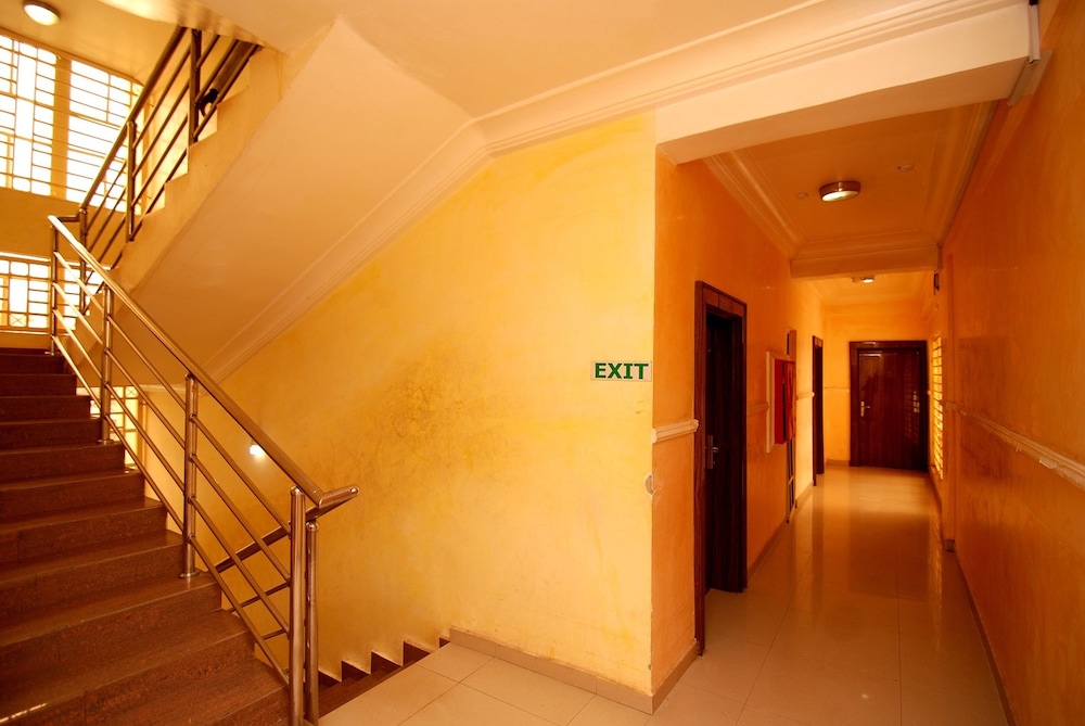 Ayalla Hotels Ltd 16/50