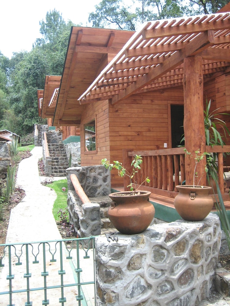 Cabanas El Estribo Hotel 8/69
