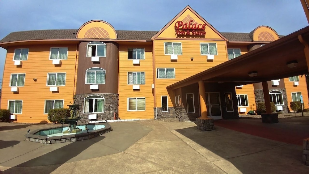 Palace Inn Suites Lincoln City 38/38
