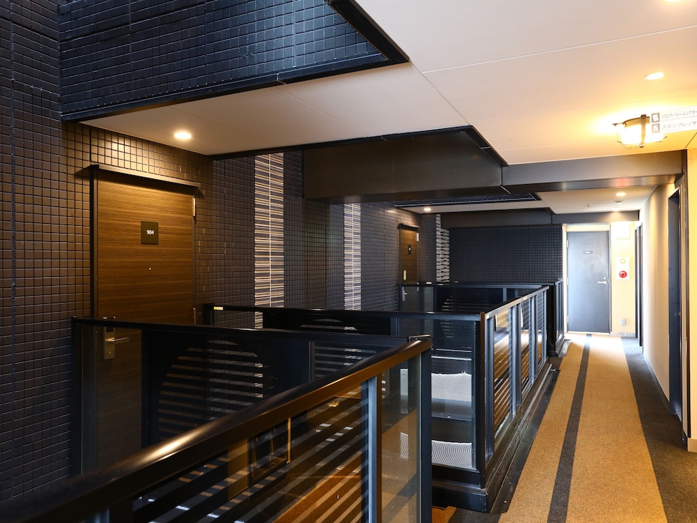 アパホテル〈銀座宝町〉 写真1