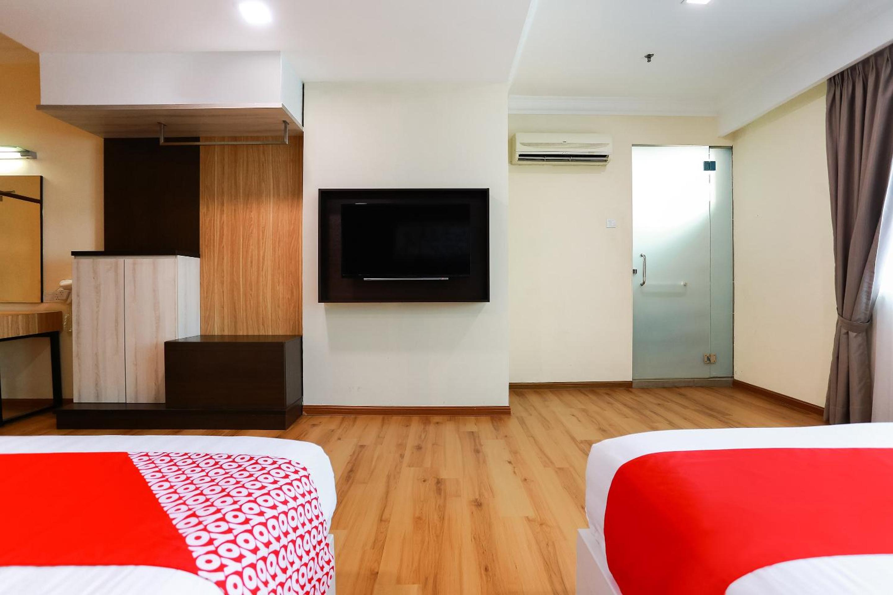 family suite, Collection O Hotel Super Cowboy 3/5
