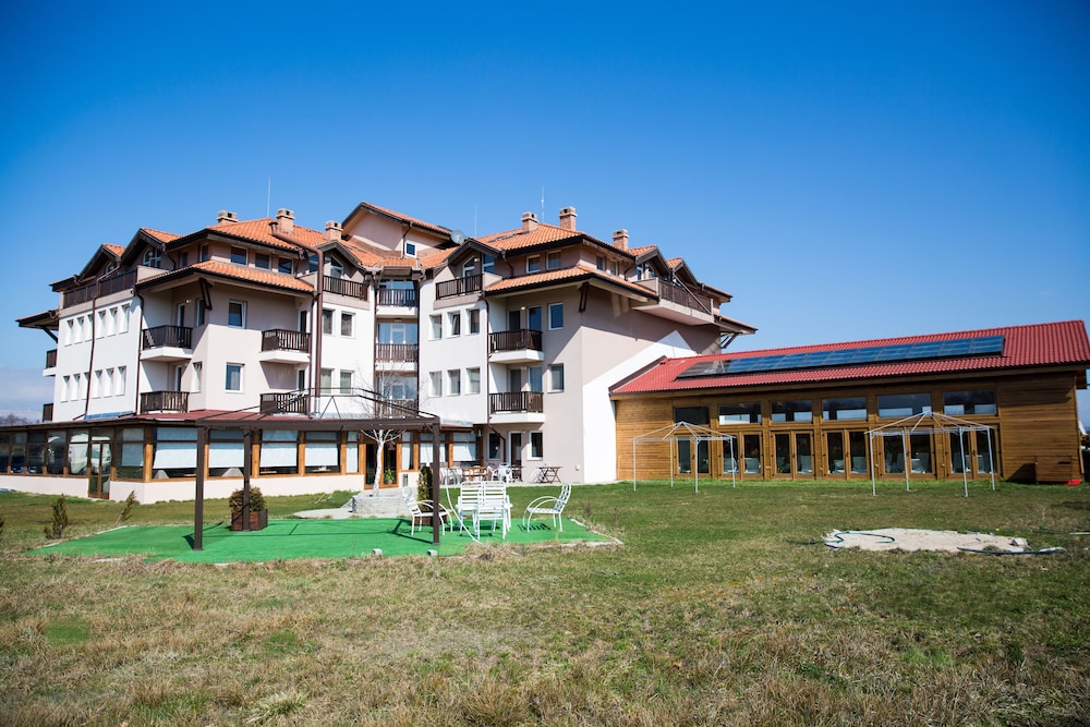 Seven Seasons Hotel and Spa 5/67