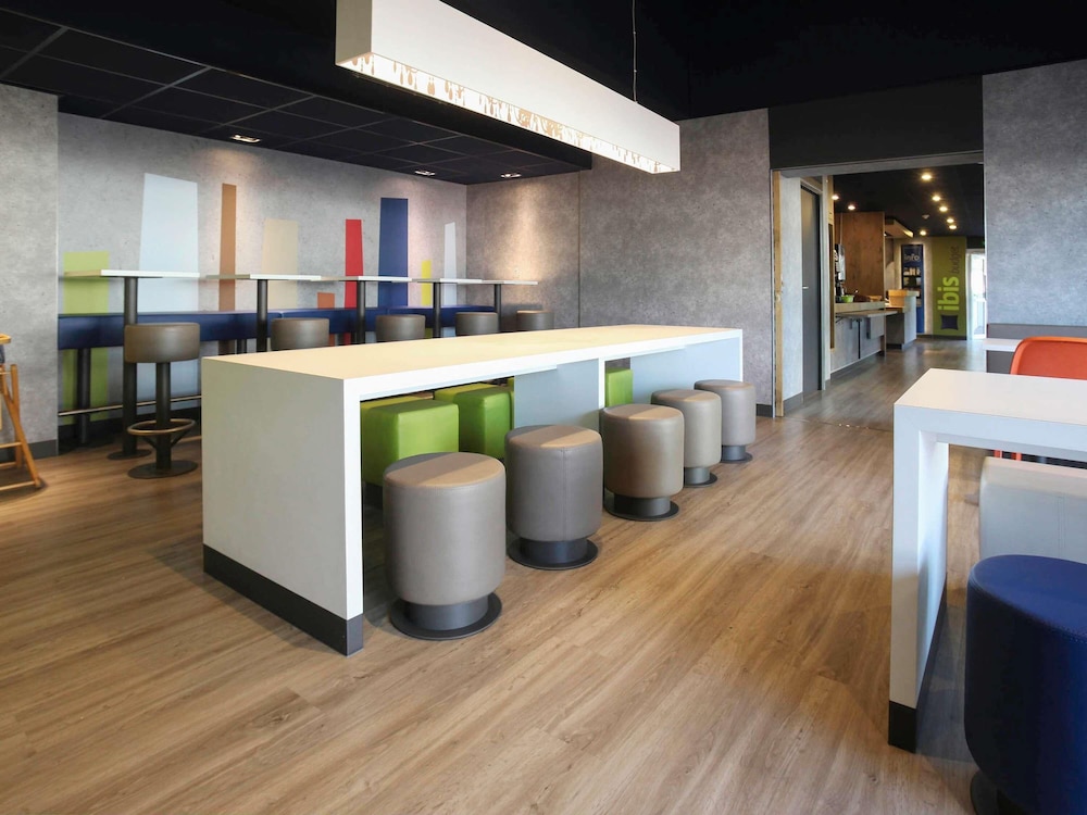 Ibis Budget Nantes Sainte Luce 9/50