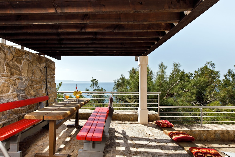 Ark Beach Hotel 26/50