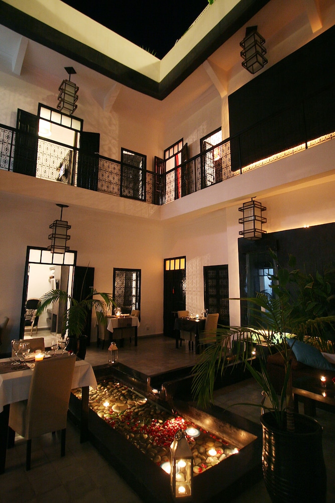 Riad Villa Wengé 1/50