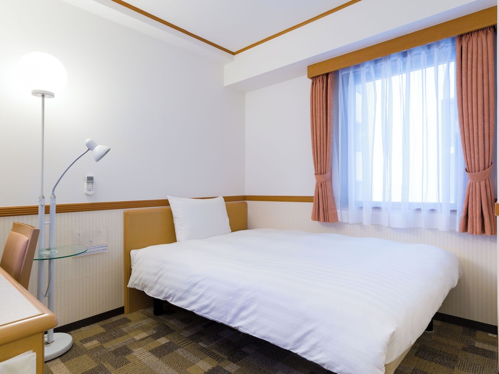 غرفة قياسية مفردة بسرير مزدوج للمدخنين