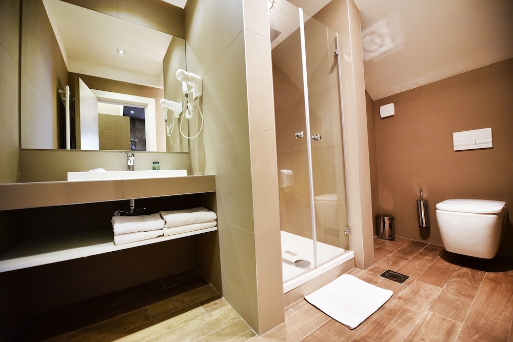 Hotel Ideja 37/43