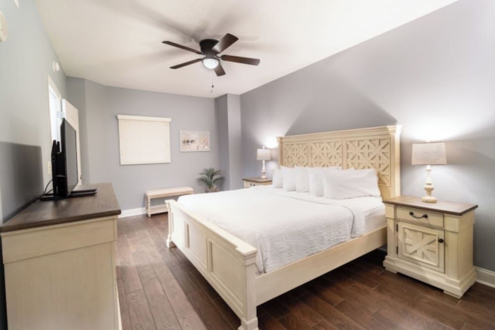 2 Bedrooms, Condo, 2 King Beds, Ocean Front, Sofa