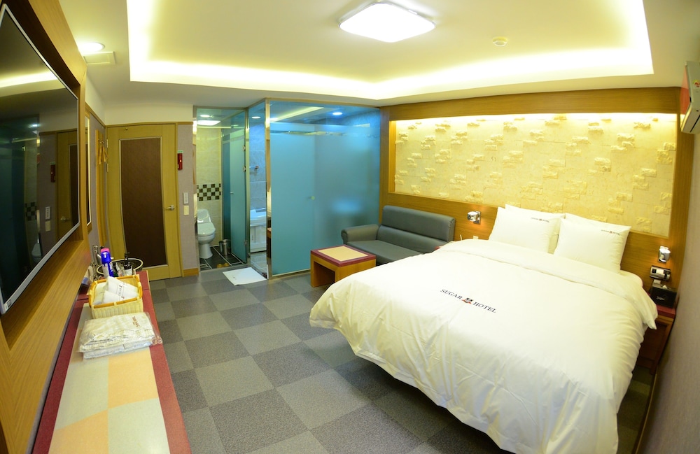 ECONOMY, DOUBLE BED