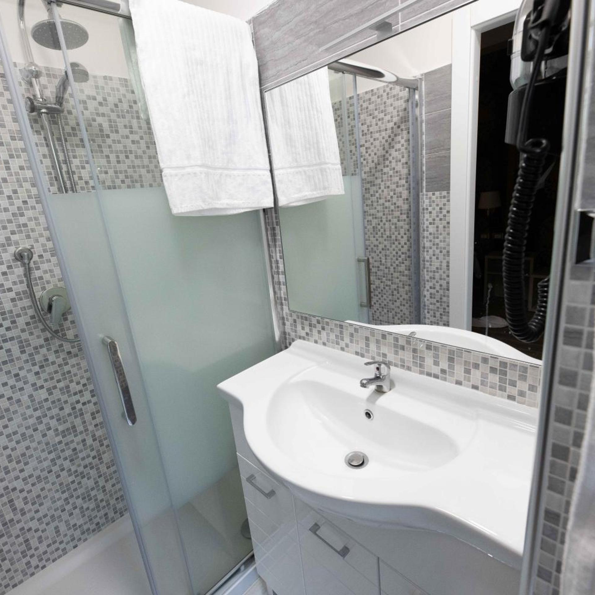 Room, Double Bed, Separate Building، Anfiteatro Flavio 7/9