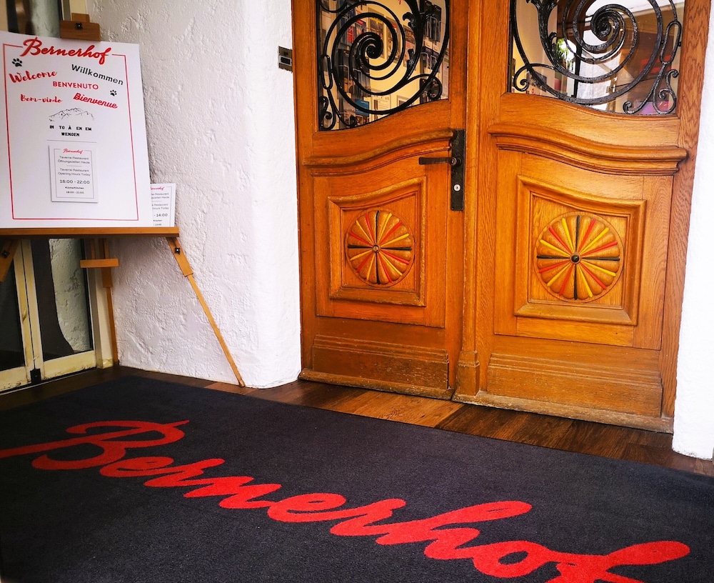 Swiss Lodge Hotel Bernerhof Wengen 12/23