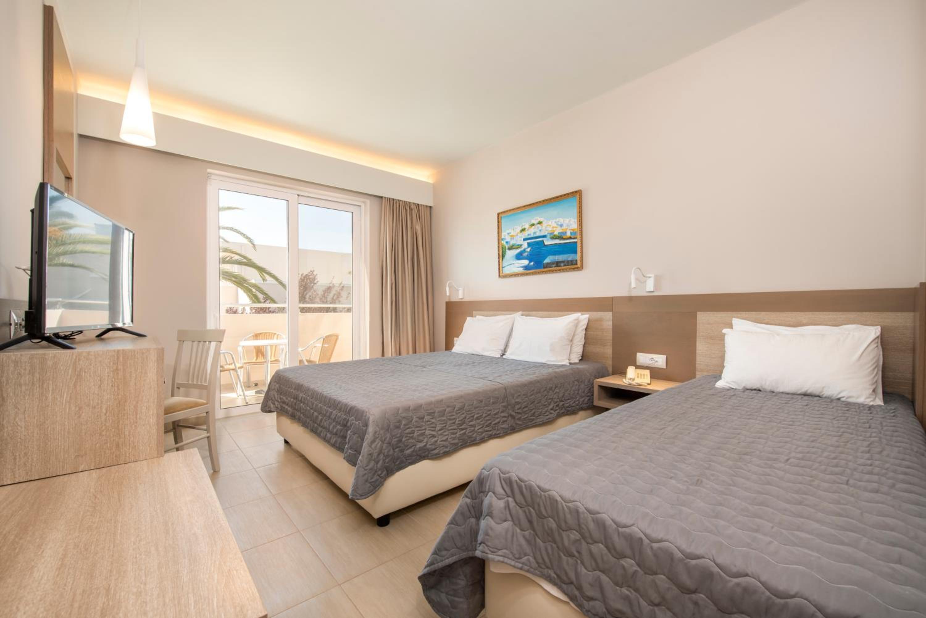 Esperia Hotel 16/50