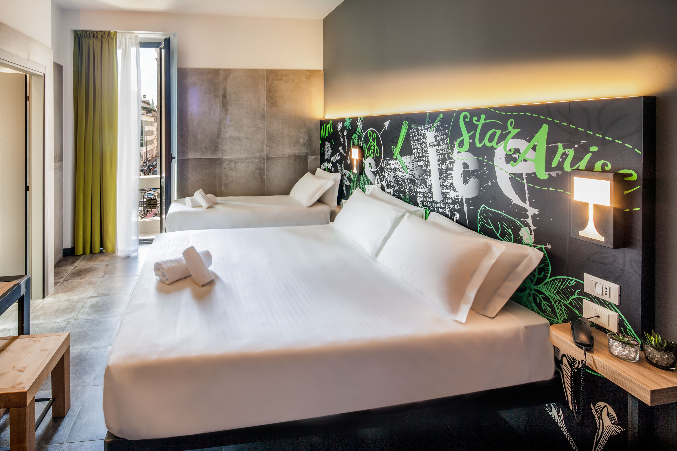 Room, Triple, Balcony