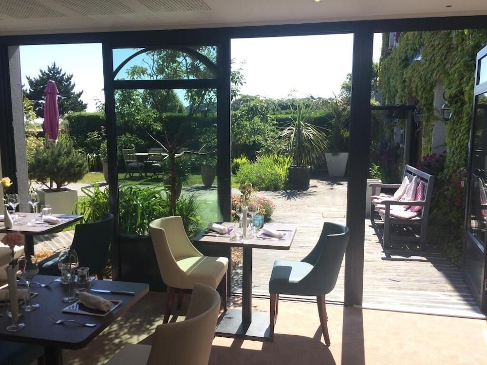 Hotel Restaurant Les Ormes the Originals Relais 28/59