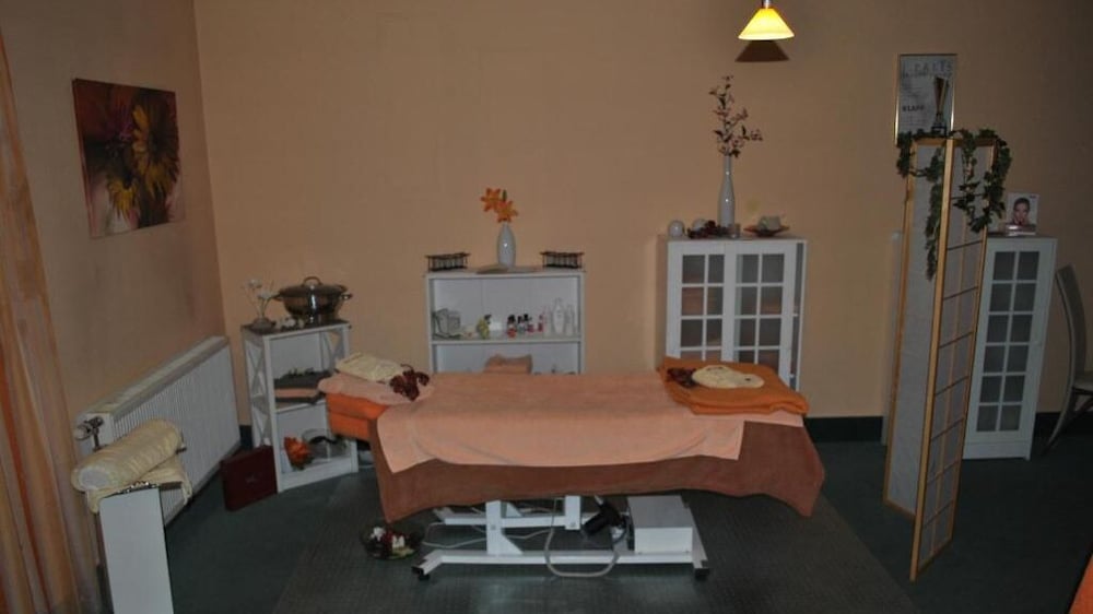 Heidehotel Lubast 20/33