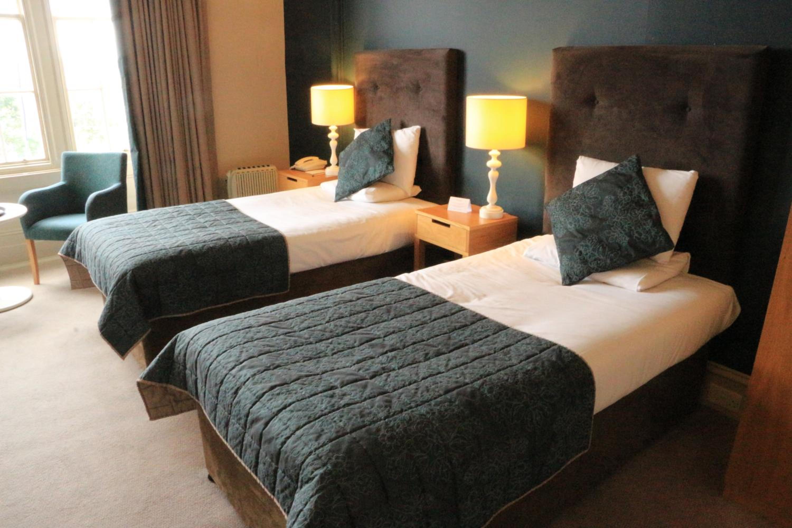 Deluxe, Twin Beds, Sea View