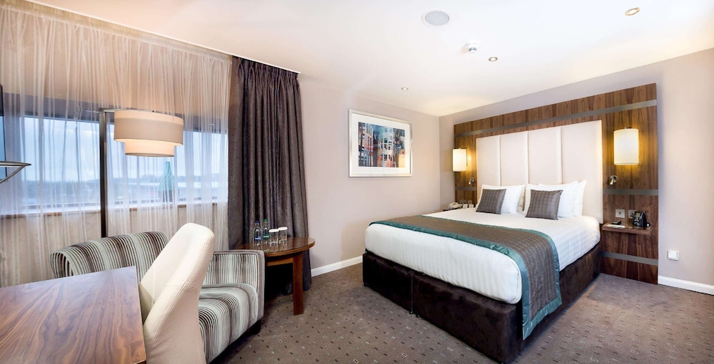 Doubletree By Hilton Milton Keynes 23/83