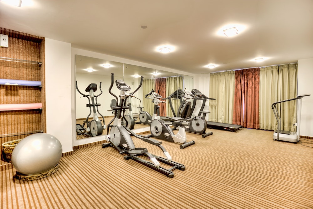 Mercure Chandigarh Tribune Chowk 43/66