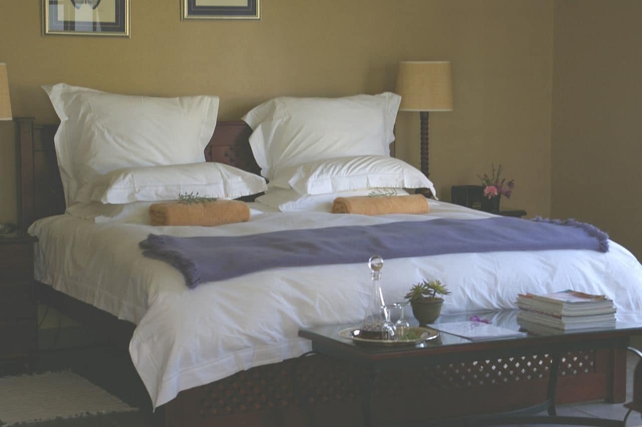 DELUXE, SUITE
