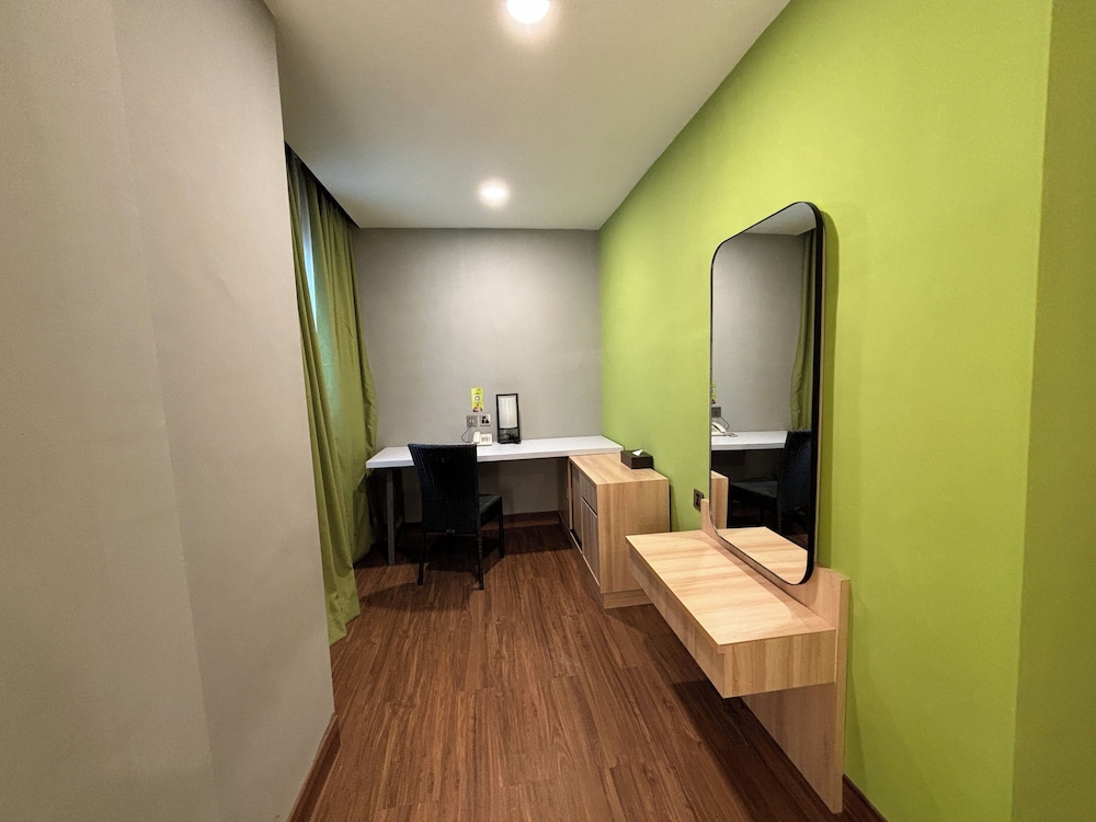 MaxOne Hotel Dumai 43/55