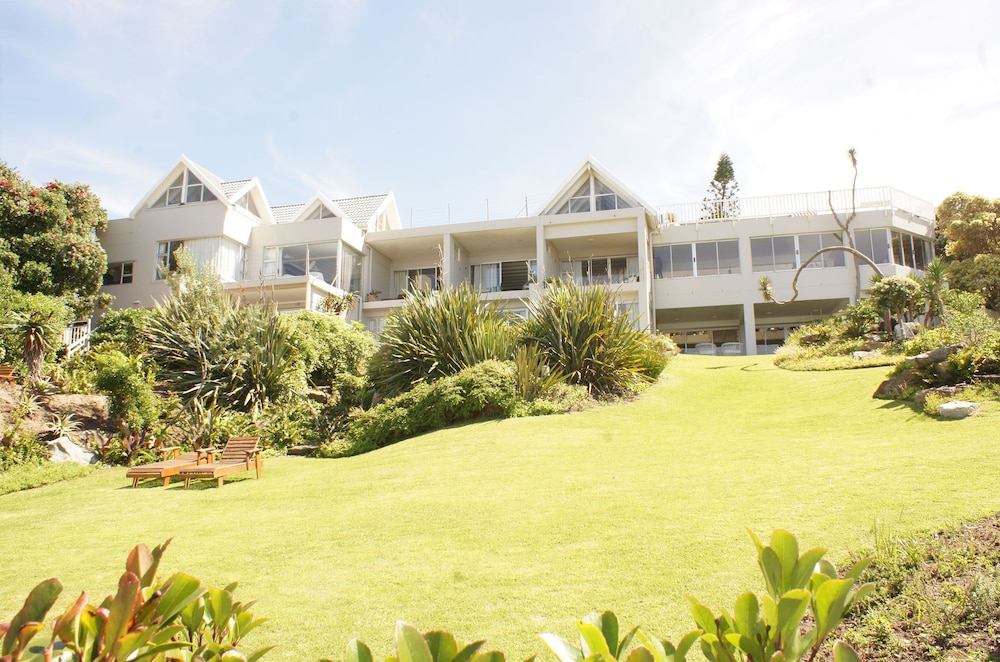 The Pink Lodge On The Beach 34/40