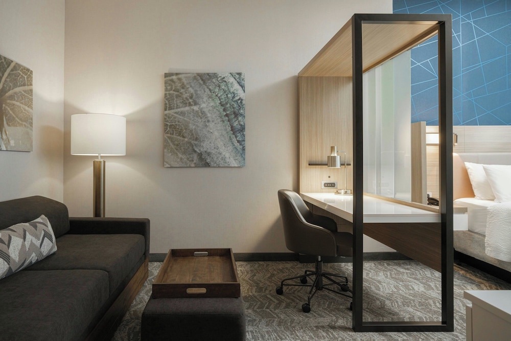 SpringHill Suites by Marriott Lexington Frankfort 10/23