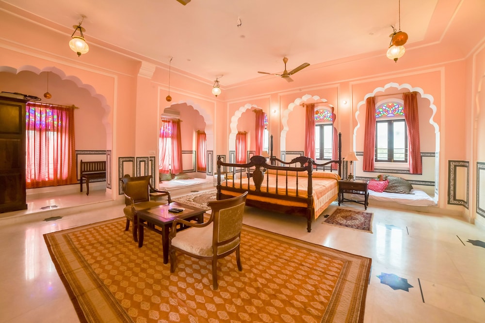 Hotel Saba Haveli 28/50