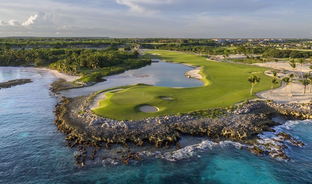 TAN Resorts Marina Cap Cana 33/39