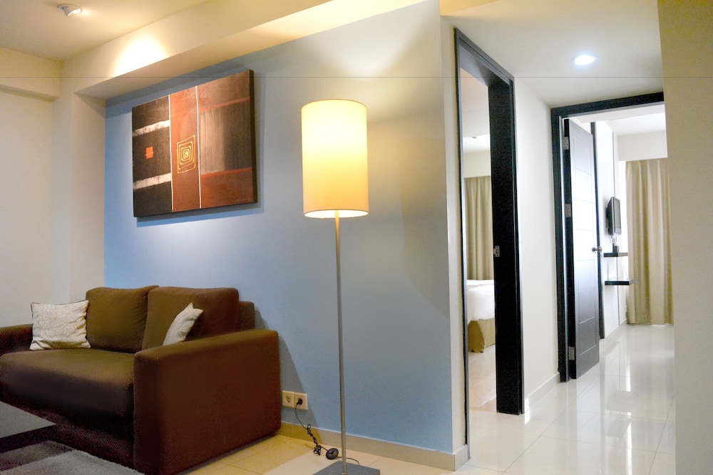 Aston Denpasar Hotel & Convention Center 63/72