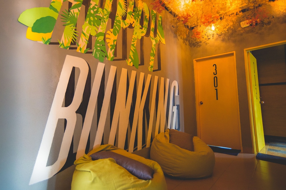 Traveller Bunker Hostel 22/45