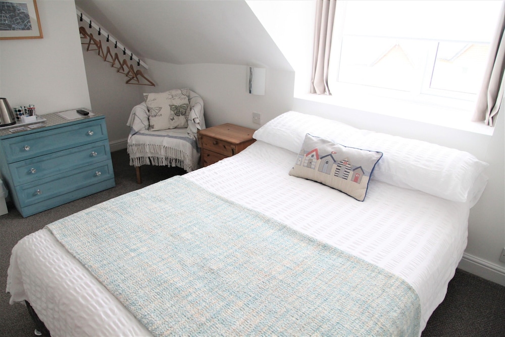Summer Breeze Guest House - B&B 13/42
