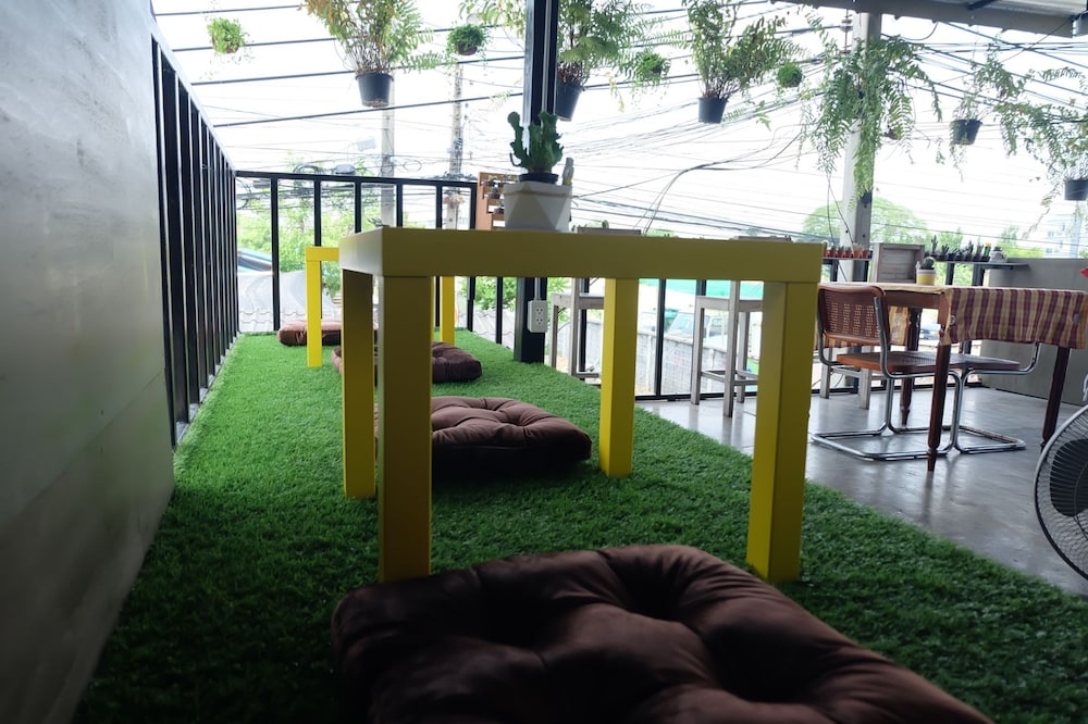 Chang Hostel Suvarnabhumi by ZUZU 45/47