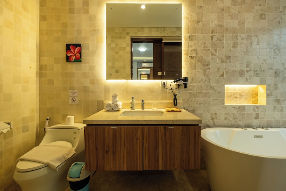 Bali Exclusive Residence 69/71