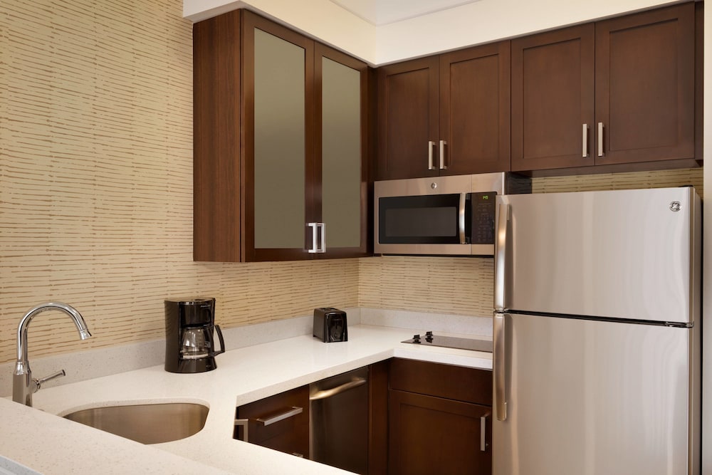 Residence Inn Winston Salem Hanes Mall 9/44
