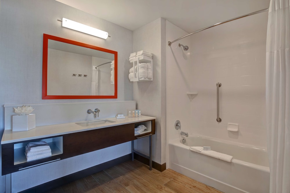 Hampton Inn Santa Fe South Nm 13/52