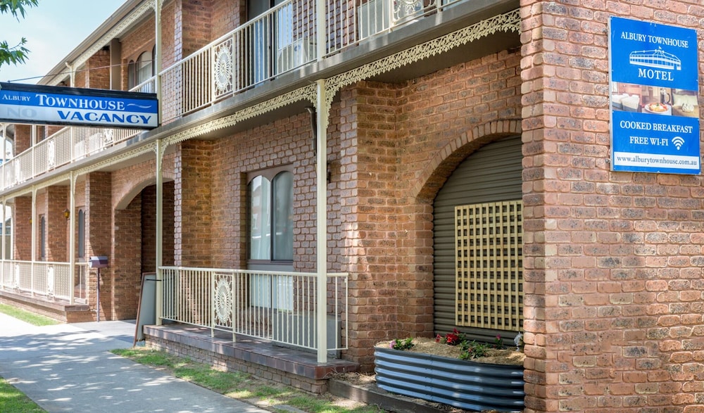 Albury Townhouse Motel 5/46