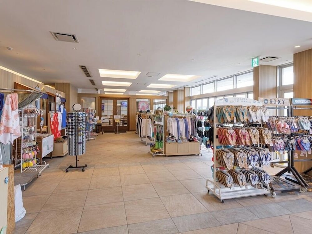 OKINAWA KARIYUSHI LCH.RESORT on The Beach 24/50