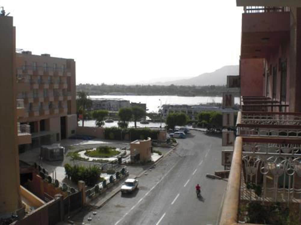 New Phillip Hotel Luxor 31/39