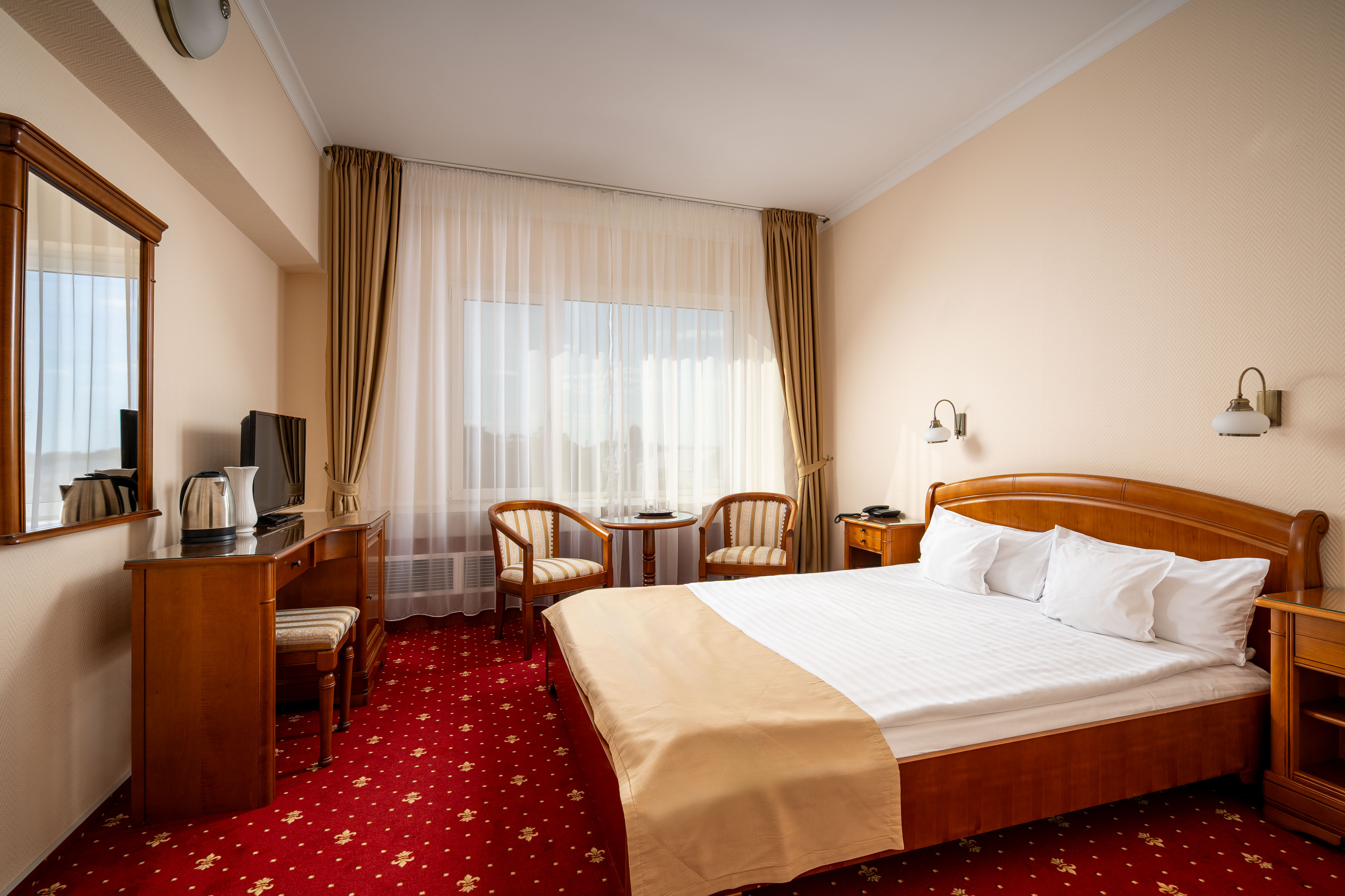 Hotel Traian 10/50