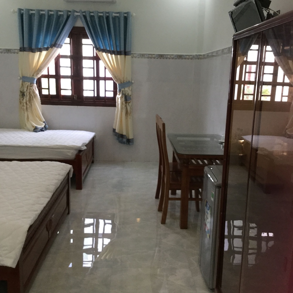 Hotel Nguyen Toan 16/29